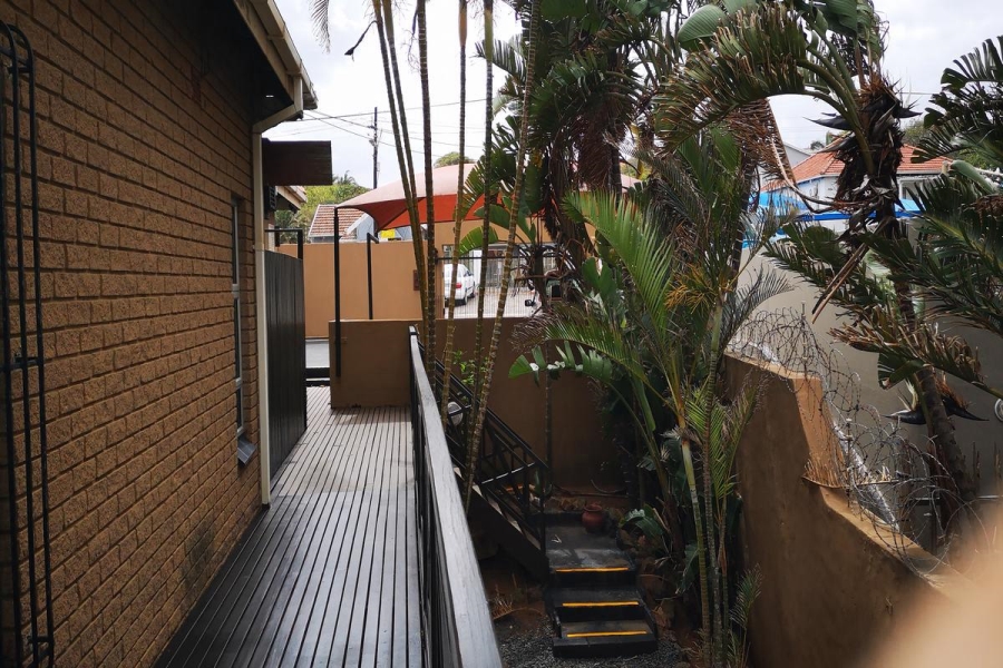 12 Bedroom Property for Sale in Amanzimtoti KwaZulu-Natal