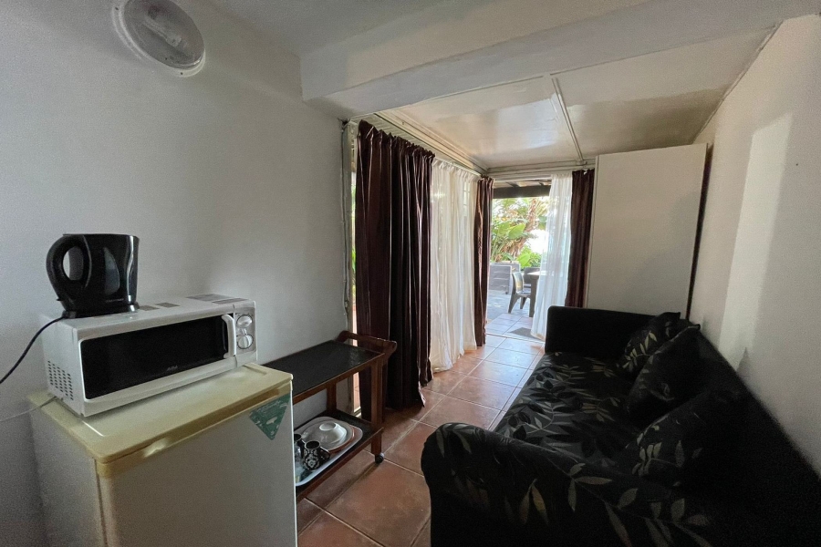 12 Bedroom Property for Sale in Amanzimtoti KwaZulu-Natal
