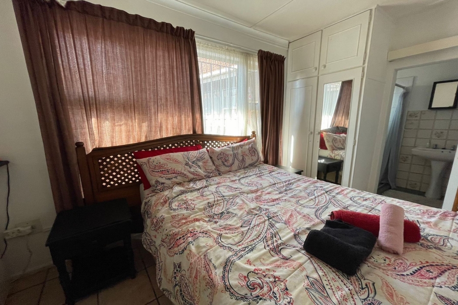 12 Bedroom Property for Sale in Amanzimtoti KwaZulu-Natal