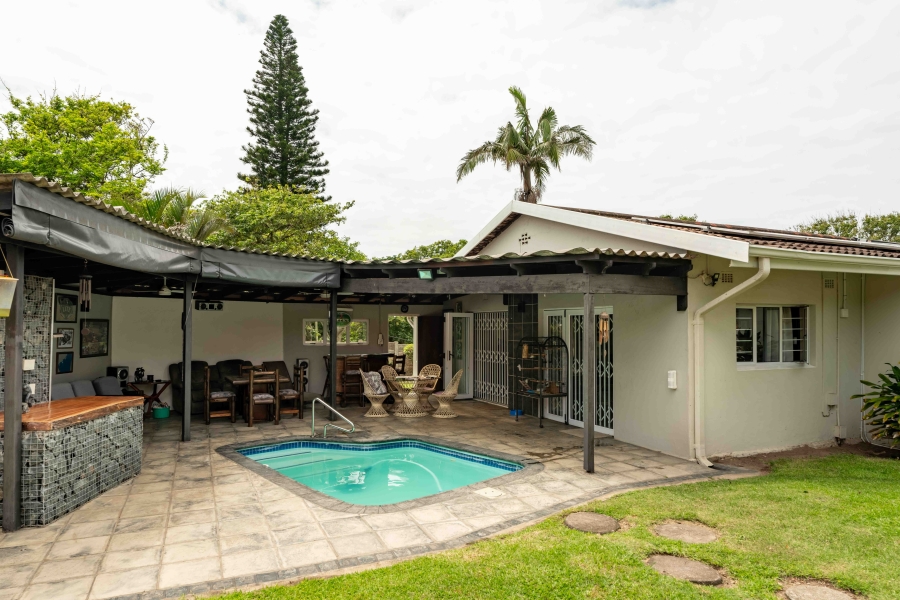6 Bedroom Property for Sale in Pennington KwaZulu-Natal