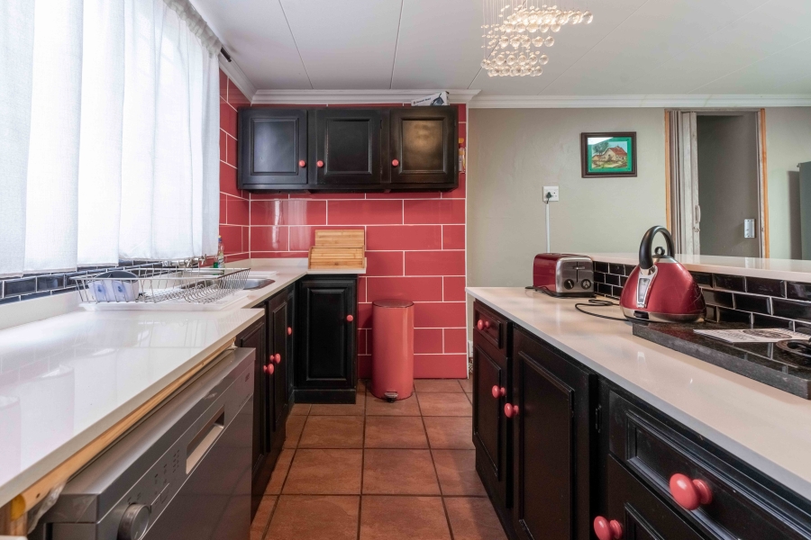 6 Bedroom Property for Sale in Pennington KwaZulu-Natal