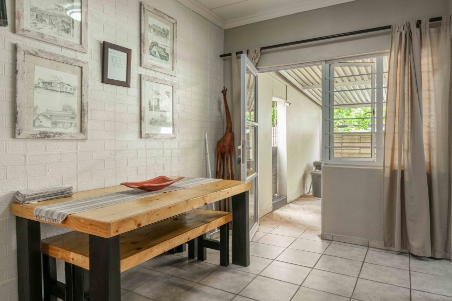 6 Bedroom Property for Sale in Pennington KwaZulu-Natal