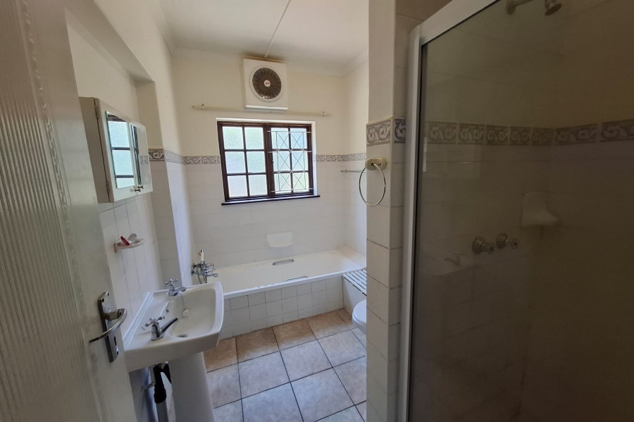 3 Bedroom Property for Sale in Margate KwaZulu-Natal