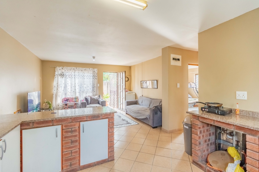 11 Bedroom Property for Sale in Escombe KwaZulu-Natal