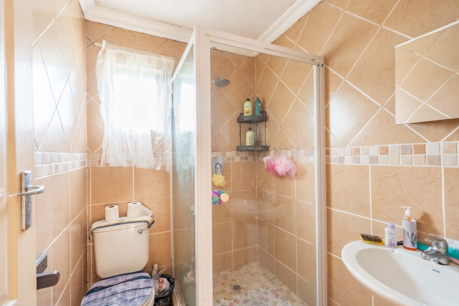 11 Bedroom Property for Sale in Escombe KwaZulu-Natal