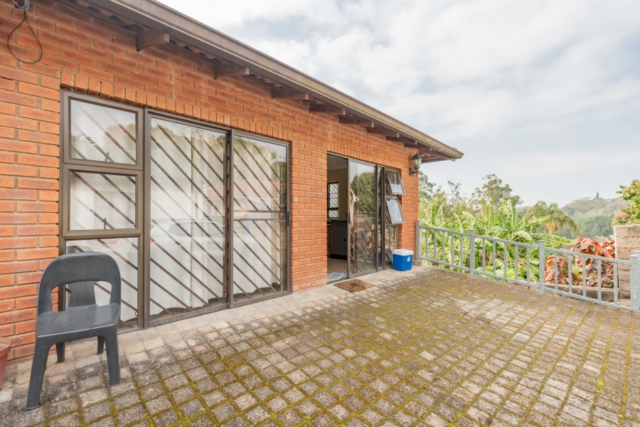 11 Bedroom Property for Sale in Escombe KwaZulu-Natal