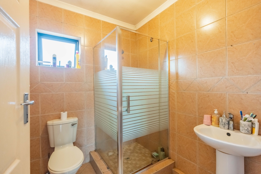 11 Bedroom Property for Sale in Escombe KwaZulu-Natal