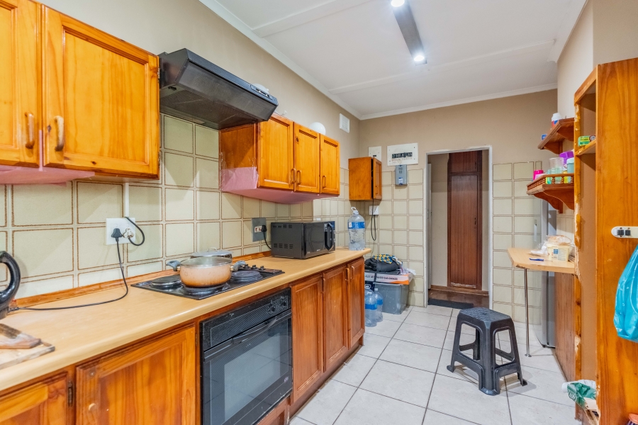 11 Bedroom Property for Sale in Escombe KwaZulu-Natal