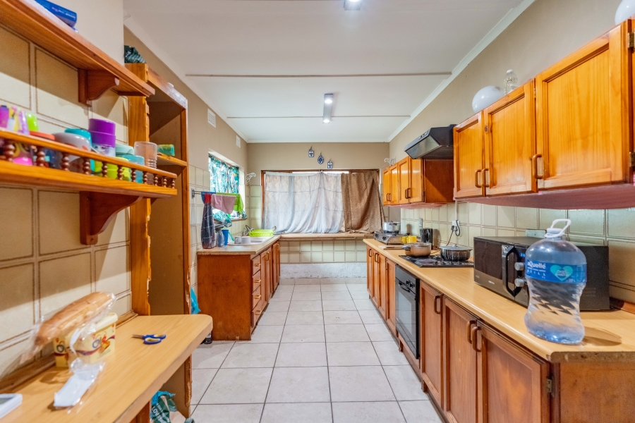 11 Bedroom Property for Sale in Escombe KwaZulu-Natal