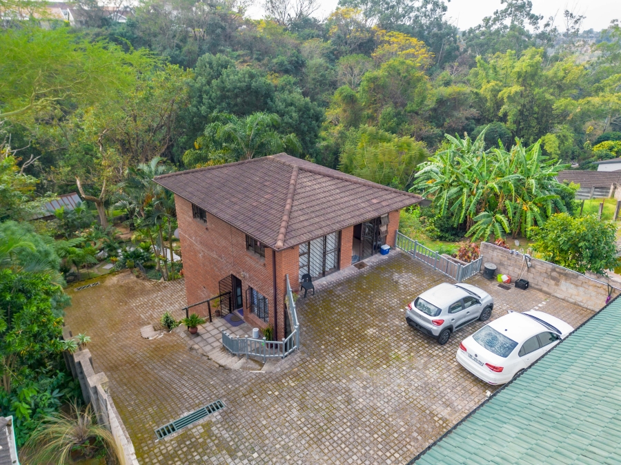 11 Bedroom Property for Sale in Escombe KwaZulu-Natal