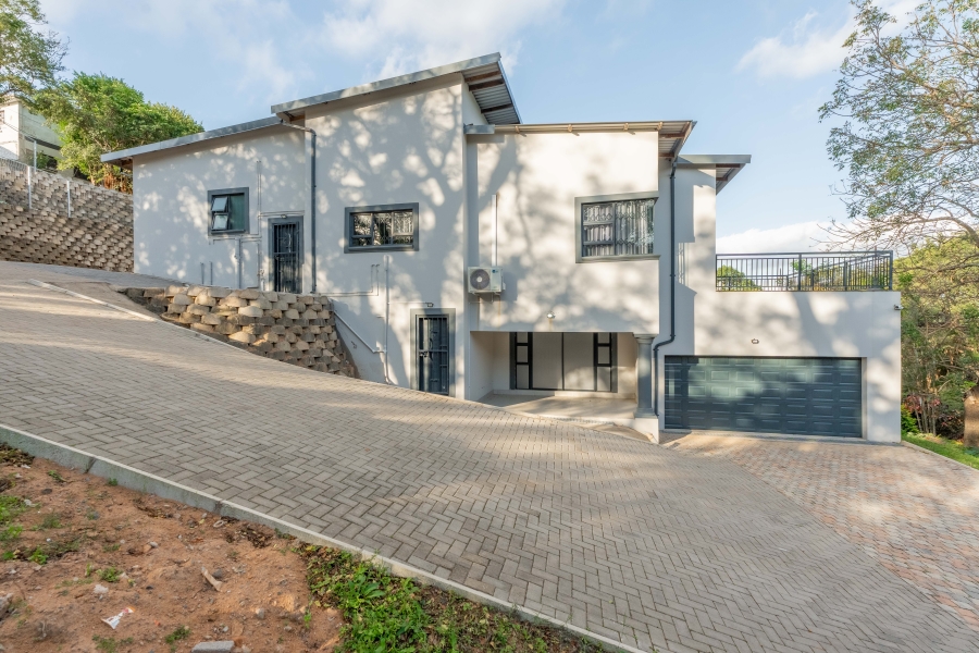 4 Bedroom Property for Sale in Reservoir Hills KwaZulu-Natal