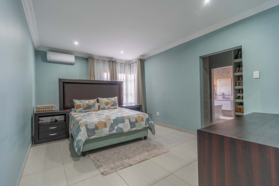 4 Bedroom Property for Sale in Reservoir Hills KwaZulu-Natal