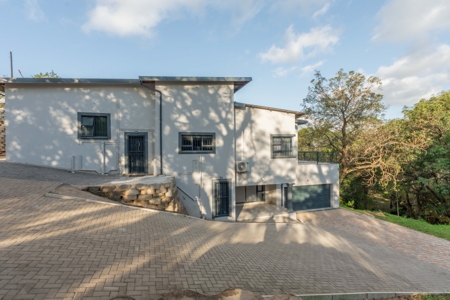 4 Bedroom Property for Sale in Reservoir Hills KwaZulu-Natal