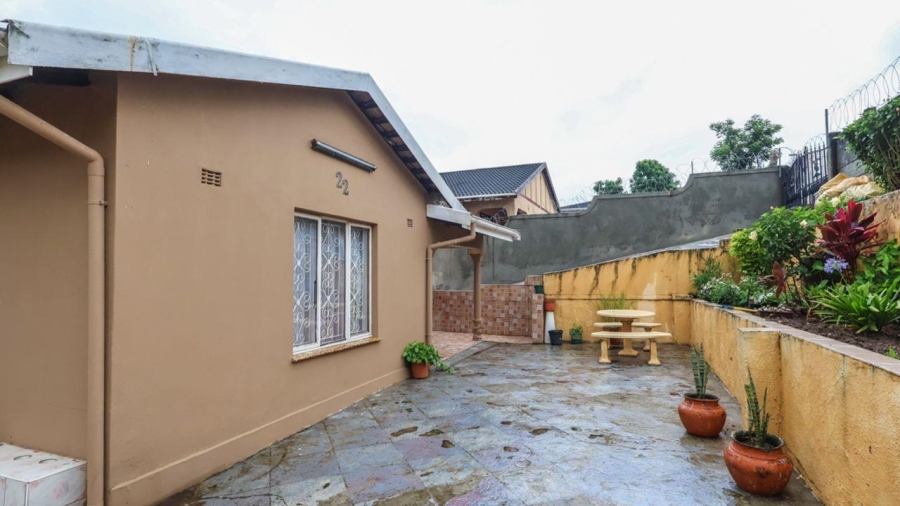 4 Bedroom Property for Sale in Bonela KwaZulu-Natal