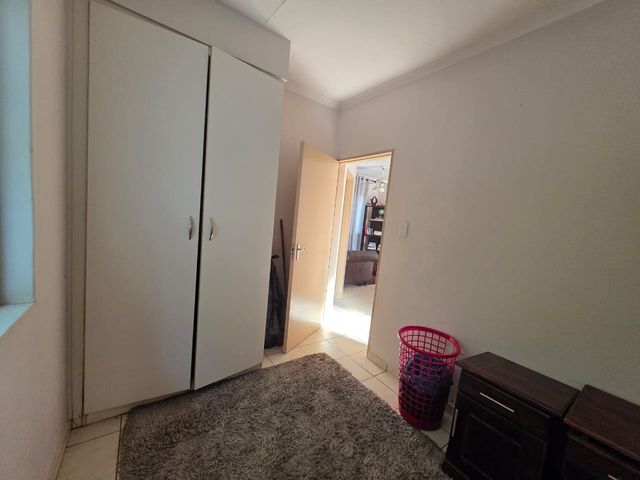 2 Bedroom Property for Sale in Richem KwaZulu-Natal