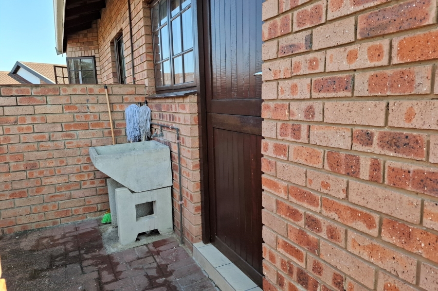 2 Bedroom Property for Sale in Margate KwaZulu-Natal