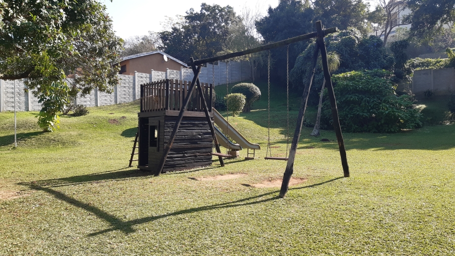 To Let 2 Bedroom Property for Rent in Amanzimtoti KwaZulu-Natal