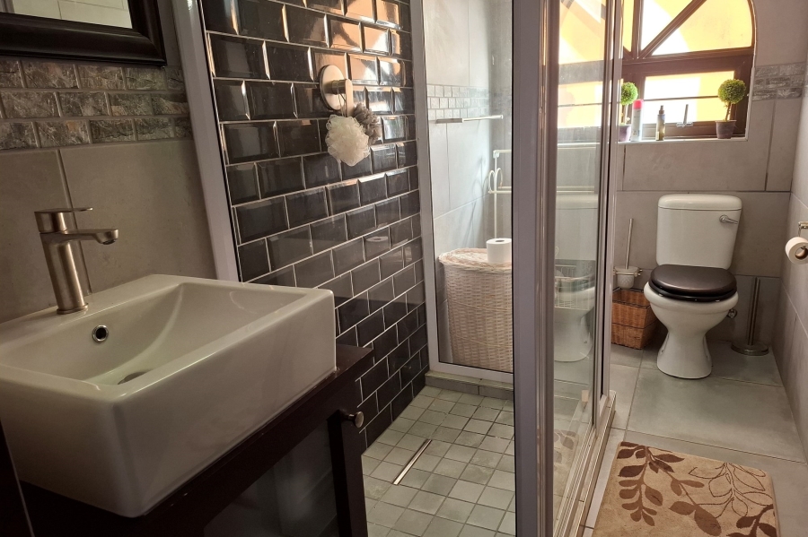 4 Bedroom Property for Sale in Shelly Beach KwaZulu-Natal
