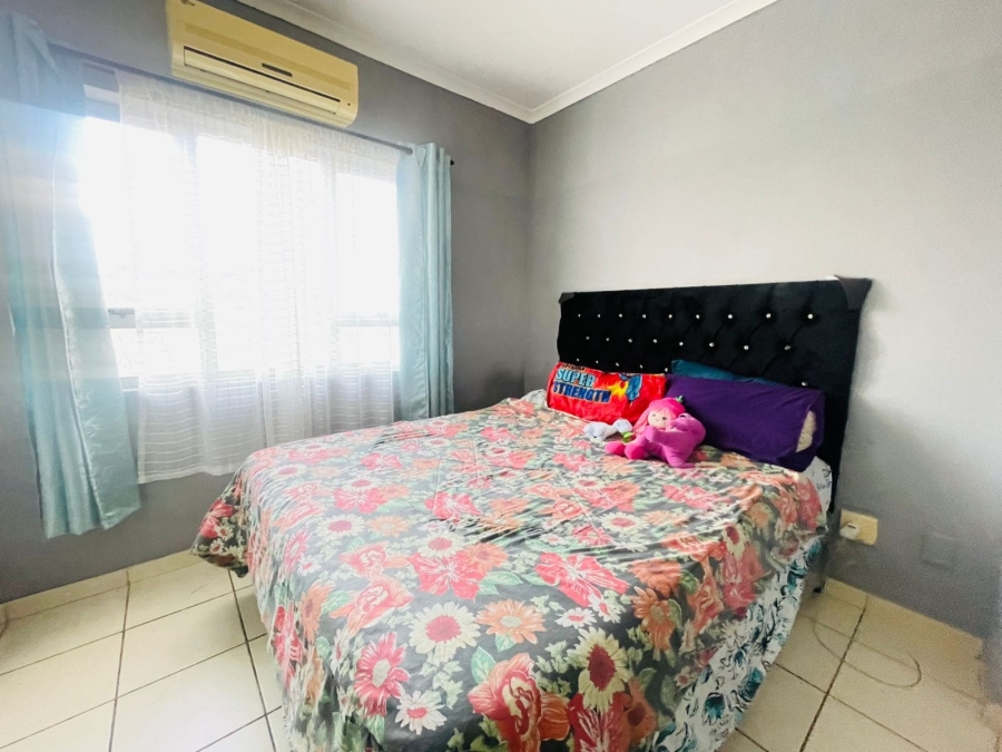 2 Bedroom Property for Sale in Greenwood Park KwaZulu-Natal