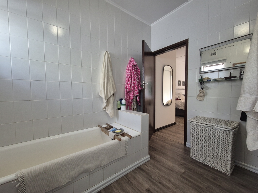 3 Bedroom Property for Sale in Salt Rock KwaZulu-Natal