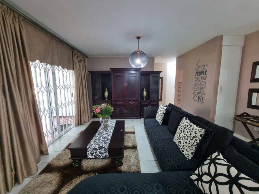 3 Bedroom Property for Sale in Shakas Rock KwaZulu-Natal