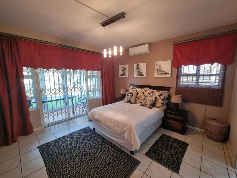 3 Bedroom Property for Sale in Shakas Rock KwaZulu-Natal