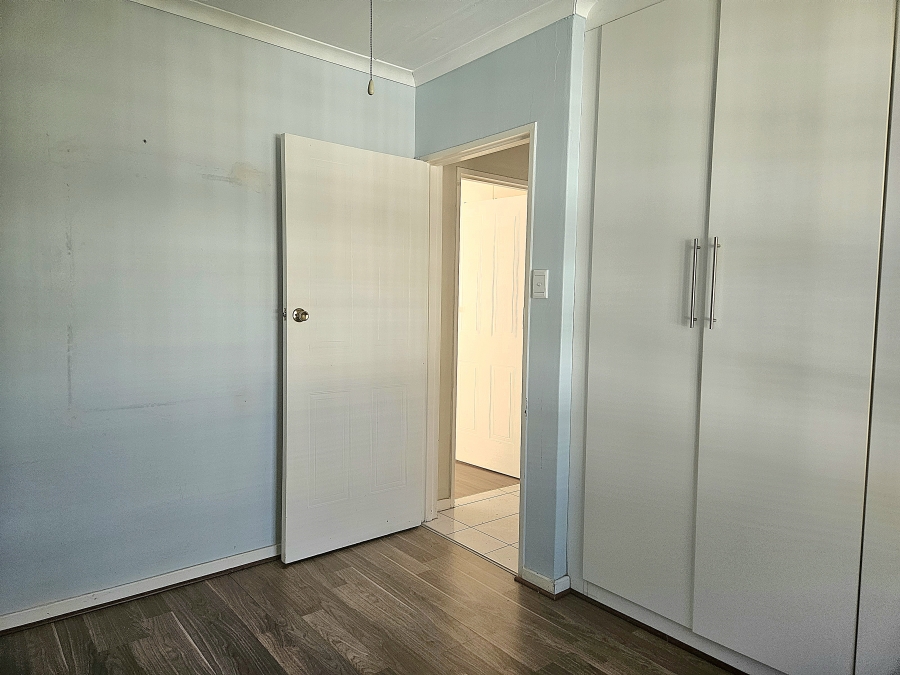 2 Bedroom Property for Sale in Sherwood KwaZulu-Natal