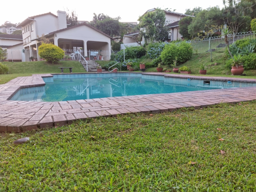 2 Bedroom Property for Sale in Sherwood KwaZulu-Natal