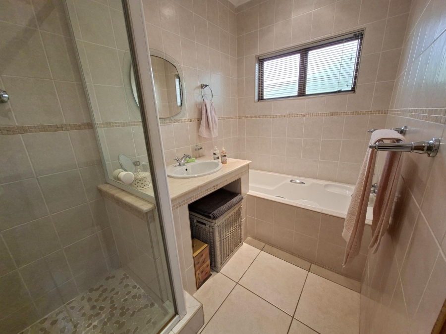 3 Bedroom Property for Sale in Glen Hills KwaZulu-Natal