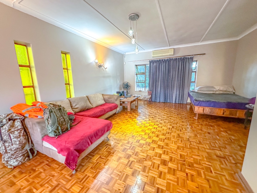 4 Bedroom Property for Sale in Fairview KwaZulu-Natal