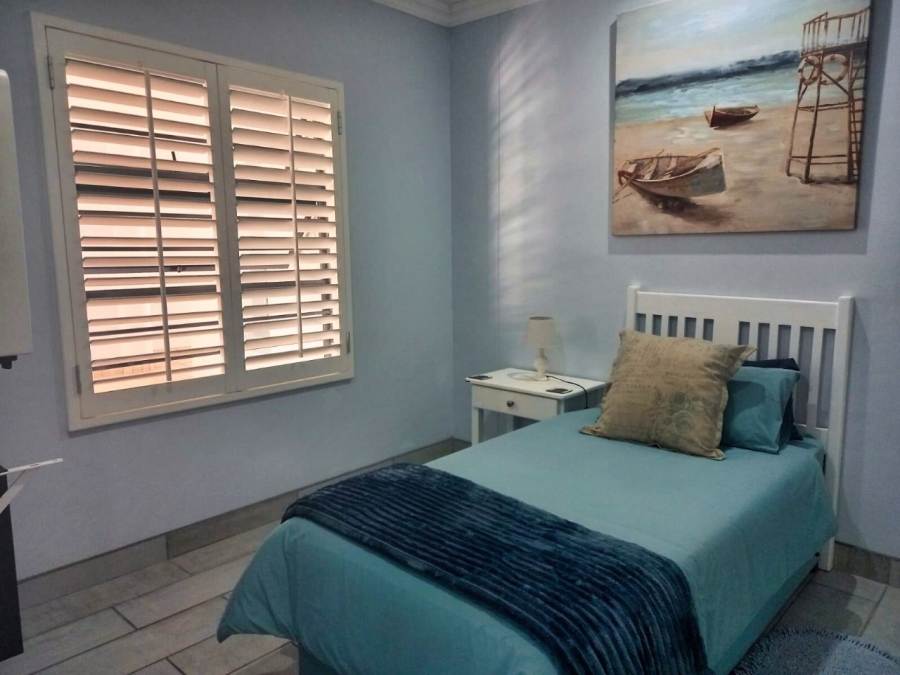 4 Bedroom Property for Sale in Beacon Rocks KwaZulu-Natal