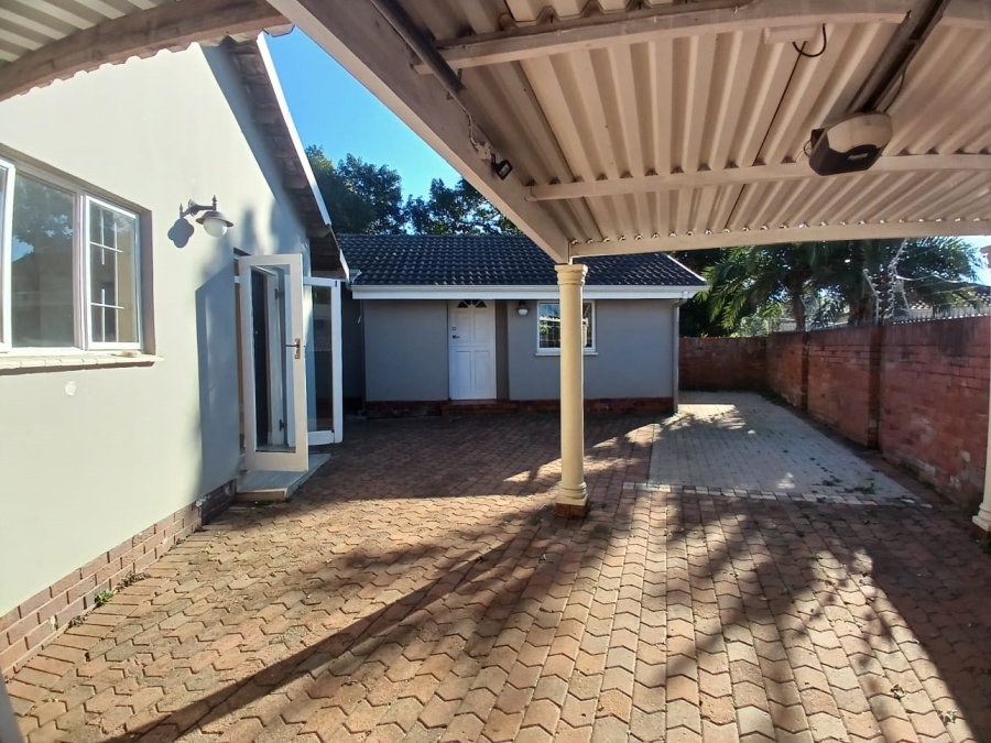 To Let 1 Bedroom Property for Rent in Hillcrest Central KwaZulu-Natal