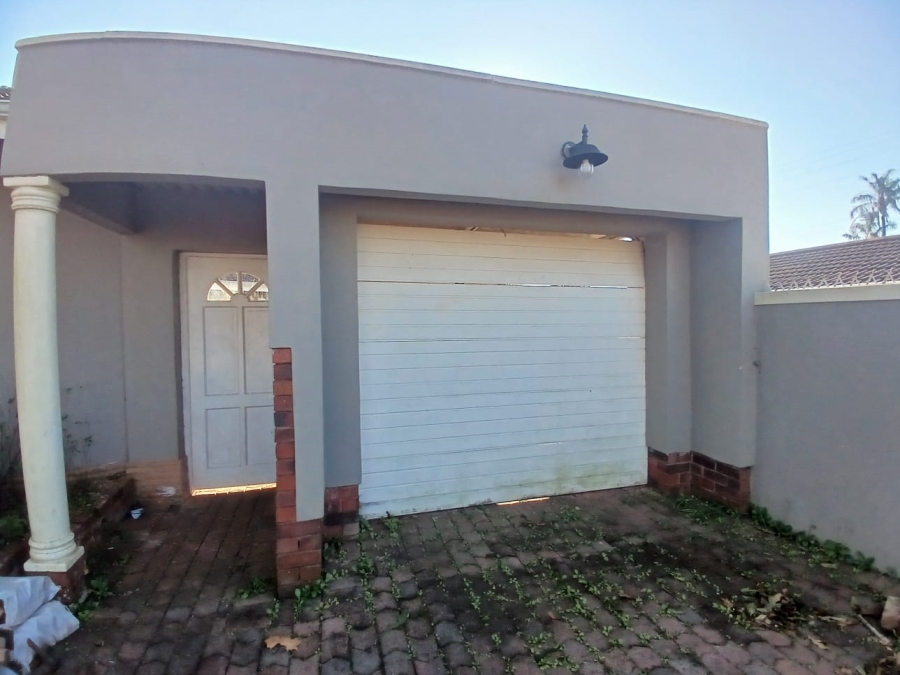 To Let 1 Bedroom Property for Rent in Hillcrest Central KwaZulu-Natal