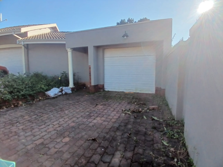 To Let 1 Bedroom Property for Rent in Hillcrest Central KwaZulu-Natal