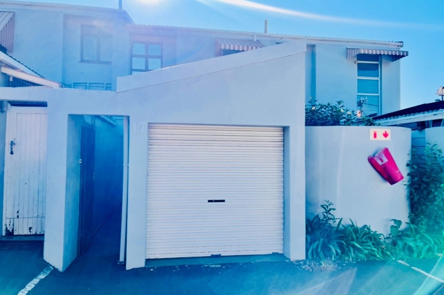 3 Bedroom Property for Sale in Glenwood KwaZulu-Natal