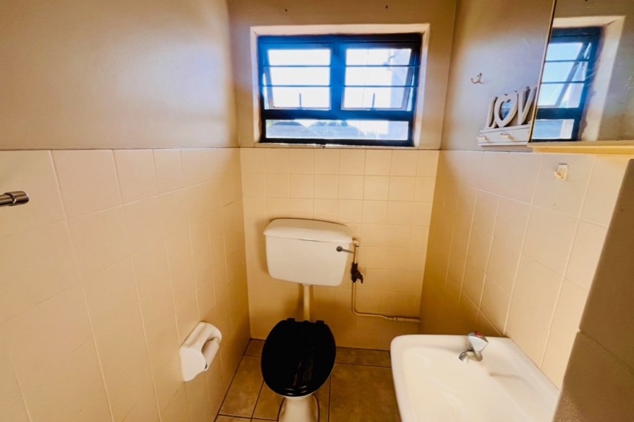 3 Bedroom Property for Sale in Glenwood KwaZulu-Natal