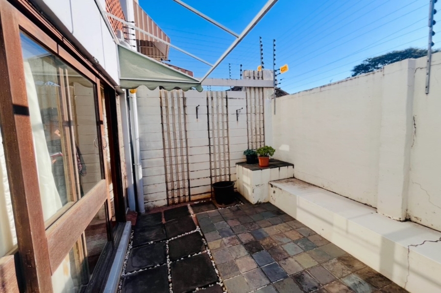 3 Bedroom Property for Sale in Glenwood KwaZulu-Natal