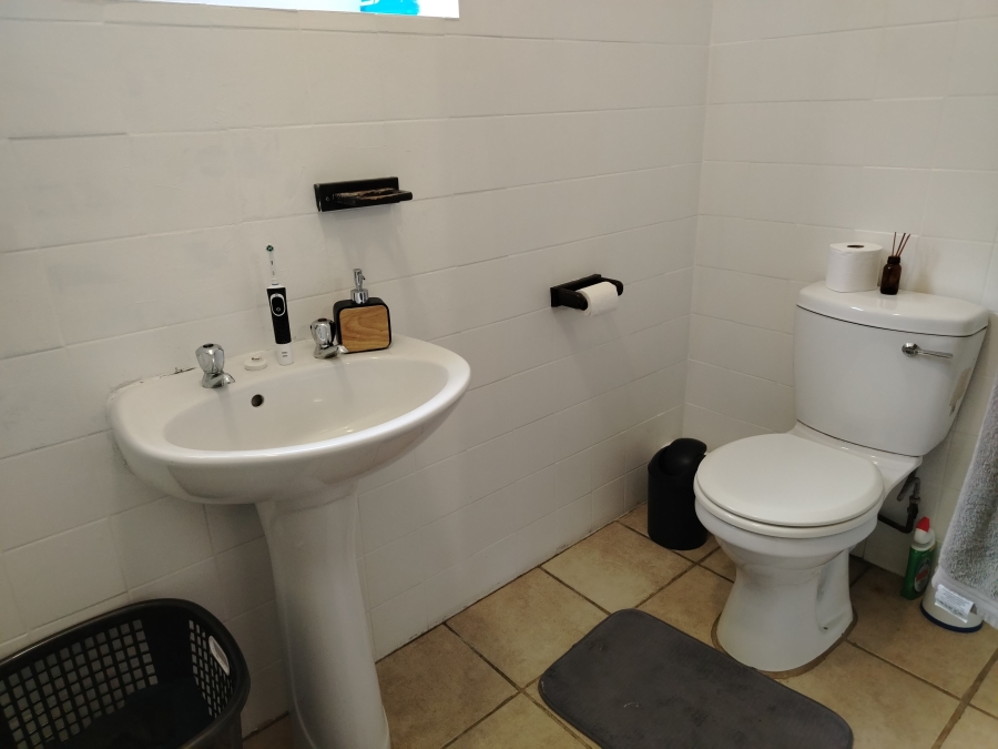 5 Bedroom Property for Sale in Umbilo KwaZulu-Natal