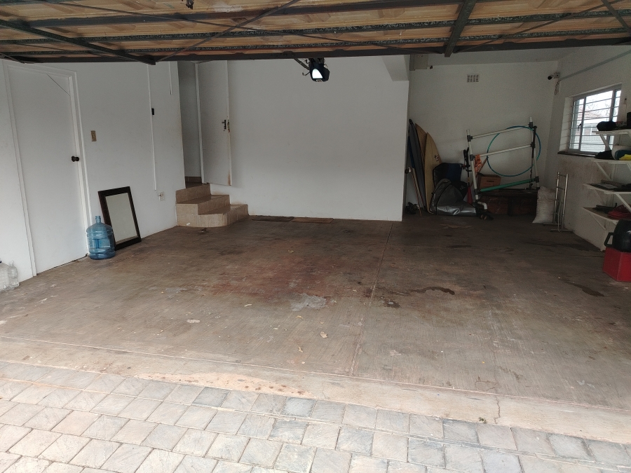 5 Bedroom Property for Sale in Umbilo KwaZulu-Natal