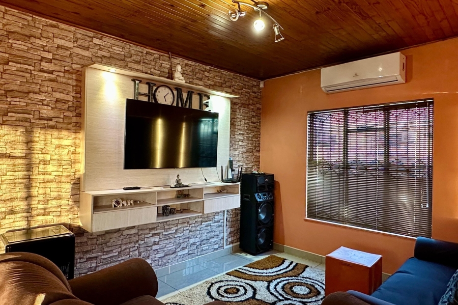3 Bedroom Property for Sale in Richview KwaZulu-Natal