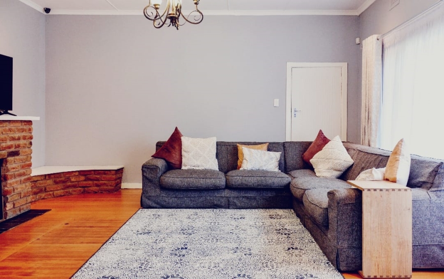 6 Bedroom Property for Sale in Scottsville KwaZulu-Natal