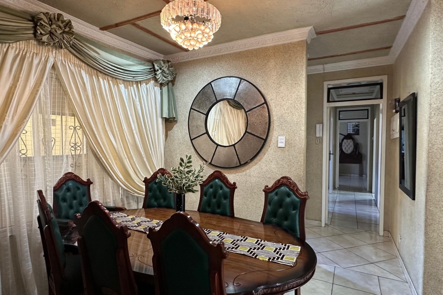 3 Bedroom Property for Sale in Amajuba Park KwaZulu-Natal