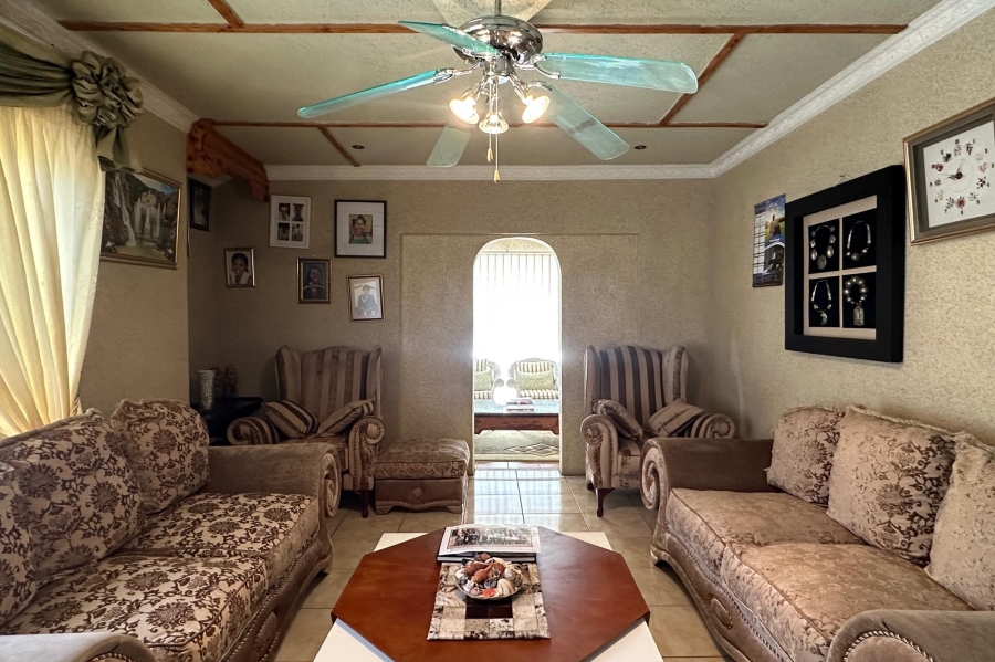 3 Bedroom Property for Sale in Amajuba Park KwaZulu-Natal
