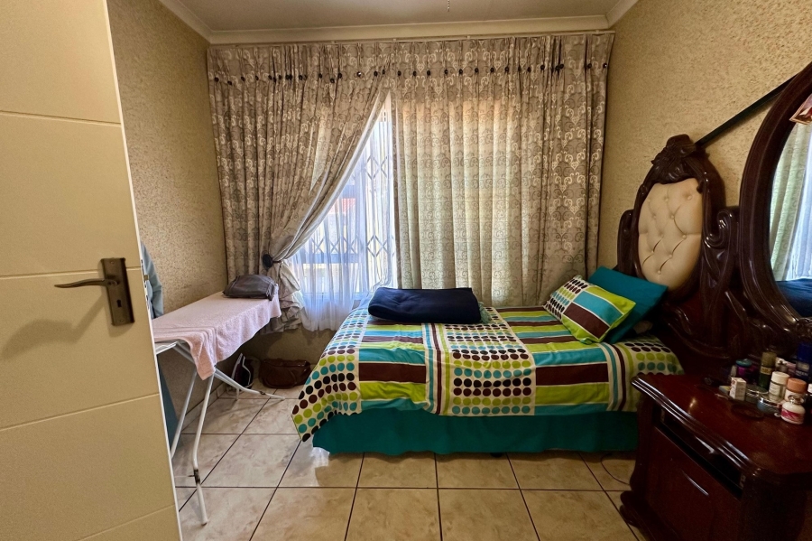 3 Bedroom Property for Sale in Amajuba Park KwaZulu-Natal