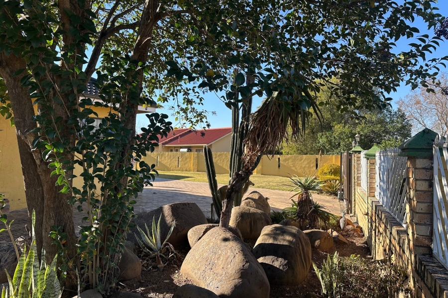 3 Bedroom Property for Sale in Amajuba Park KwaZulu-Natal