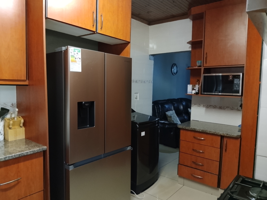 To Let 3 Bedroom Property for Rent in Ngwelezana KwaZulu-Natal