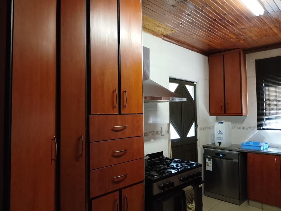 To Let 3 Bedroom Property for Rent in Ngwelezana KwaZulu-Natal