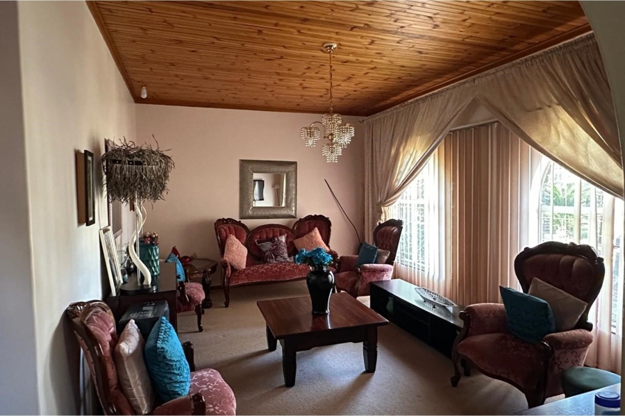 3 Bedroom Property for Sale in Aviary Hill KwaZulu-Natal