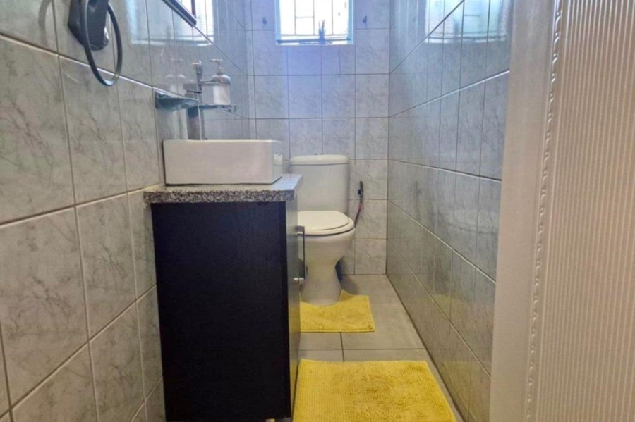 3 Bedroom Property for Sale in Aviary Hill KwaZulu-Natal