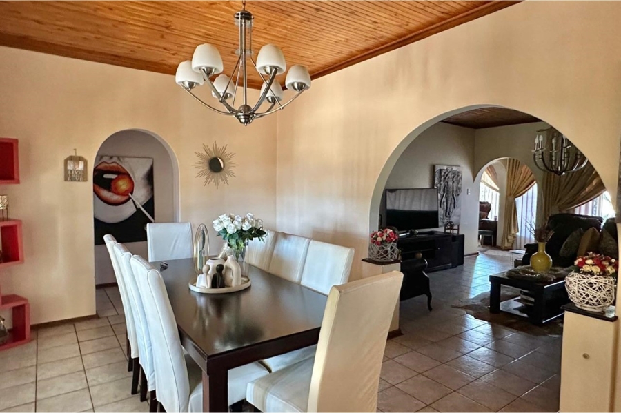 3 Bedroom Property for Sale in Aviary Hill KwaZulu-Natal